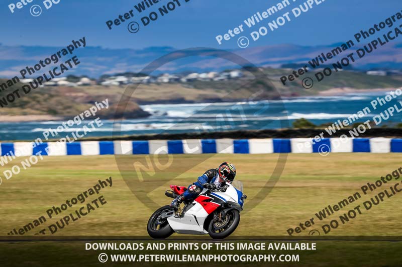 07th to 9th January 2019;Phillip Island;event digital images;motorbikes;no limits;peter wileman photography;trackday;trackday digital images