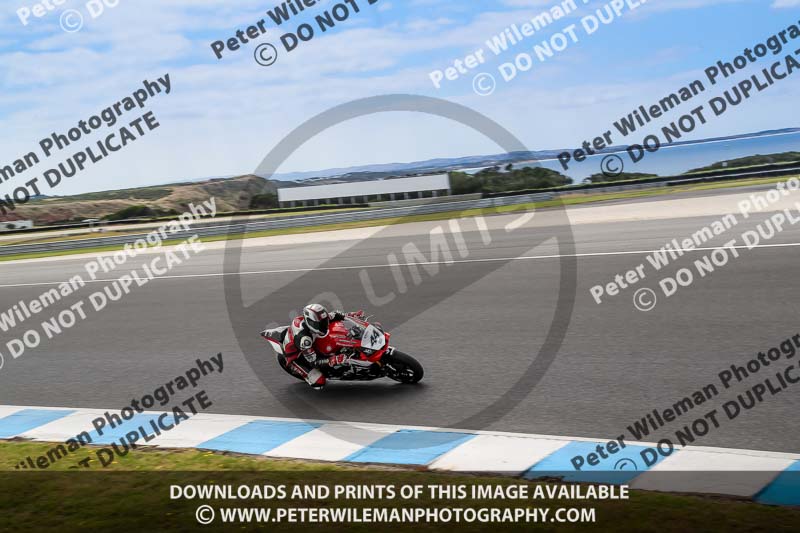 07th to 9th January 2019;Phillip Island;event digital images;motorbikes;no limits;peter wileman photography;trackday;trackday digital images