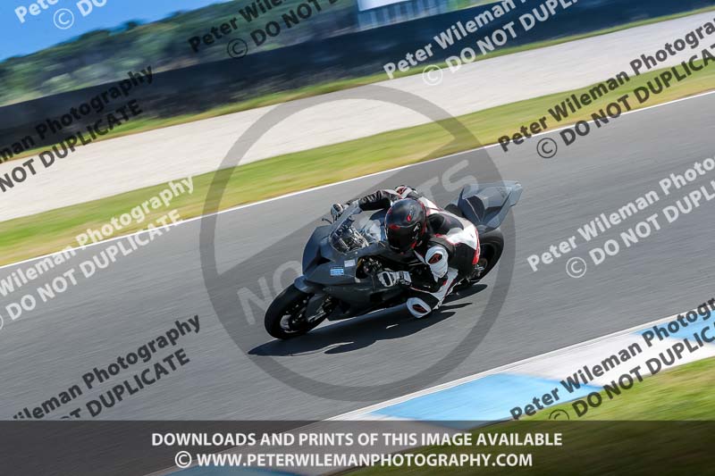07th to 9th January 2019;Phillip Island;event digital images;motorbikes;no limits;peter wileman photography;trackday;trackday digital images