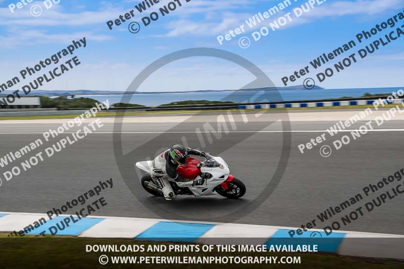 07th to 9th January 2019;Phillip Island;event digital images;motorbikes;no limits;peter wileman photography;trackday;trackday digital images