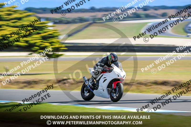 07th to 9th January 2019;Phillip Island;event digital images;motorbikes;no limits;peter wileman photography;trackday;trackday digital images