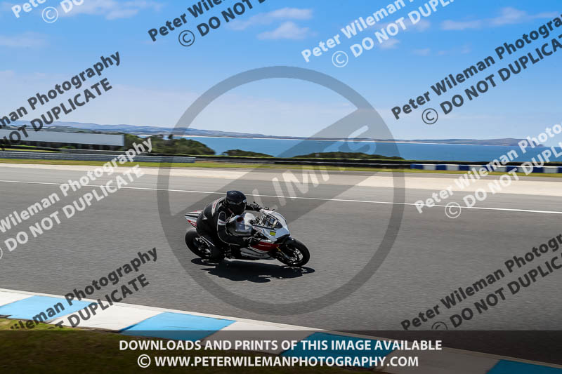 07th to 9th January 2019;Phillip Island;event digital images;motorbikes;no limits;peter wileman photography;trackday;trackday digital images