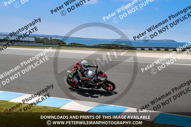07th to 9th January 2019;Phillip Island;event digital images;motorbikes;no limits;peter wileman photography;trackday;trackday digital images