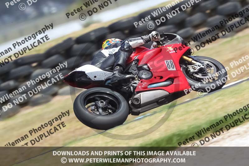 07th to 9th January 2019;Phillip Island;event digital images;motorbikes;no limits;peter wileman photography;trackday;trackday digital images