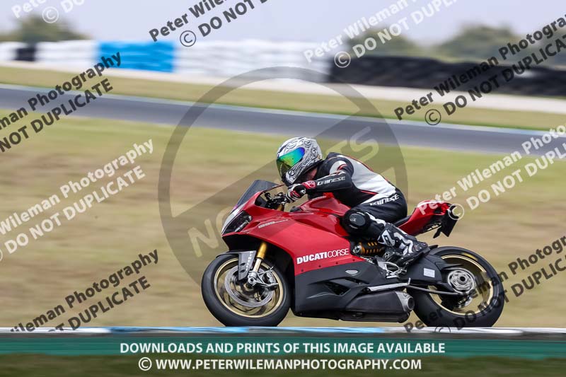 07th to 9th January 2019;Phillip Island;event digital images;motorbikes;no limits;peter wileman photography;trackday;trackday digital images