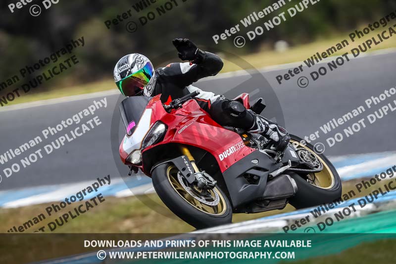 07th to 9th January 2019;Phillip Island;event digital images;motorbikes;no limits;peter wileman photography;trackday;trackday digital images