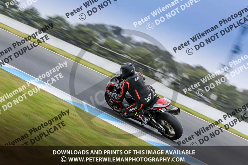 07th to 9th January 2019;Phillip Island;event digital images;motorbikes;no limits;peter wileman photography;trackday;trackday digital images