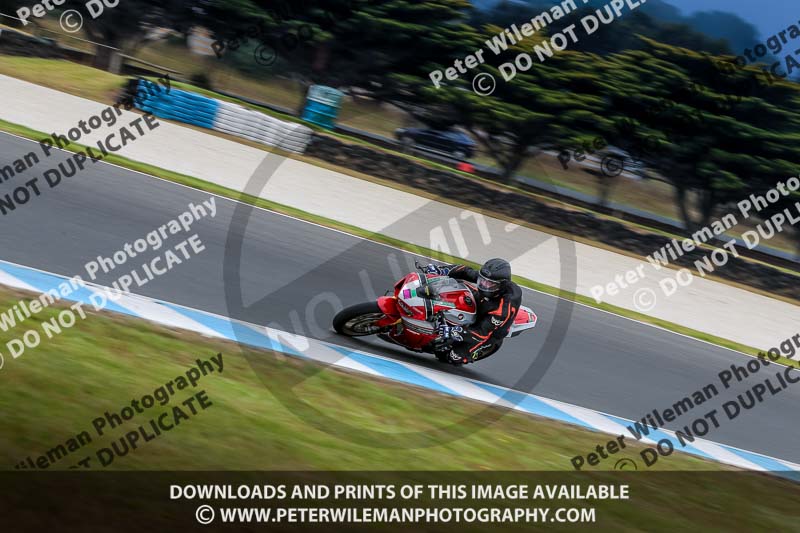 07th to 9th January 2019;Phillip Island;event digital images;motorbikes;no limits;peter wileman photography;trackday;trackday digital images
