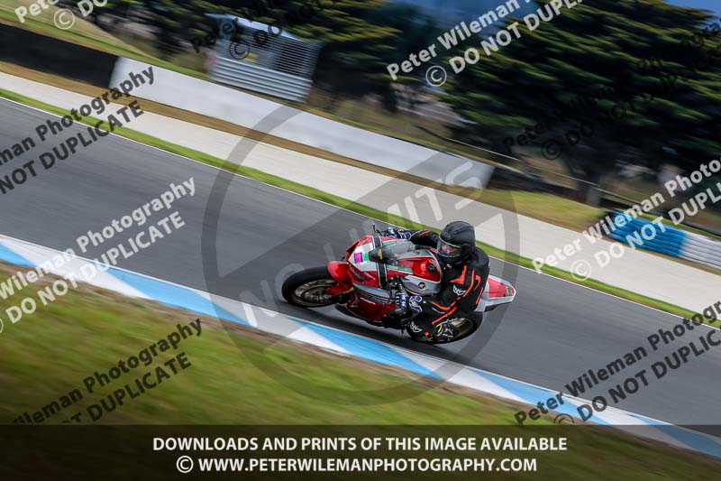07th to 9th January 2019;Phillip Island;event digital images;motorbikes;no limits;peter wileman photography;trackday;trackday digital images