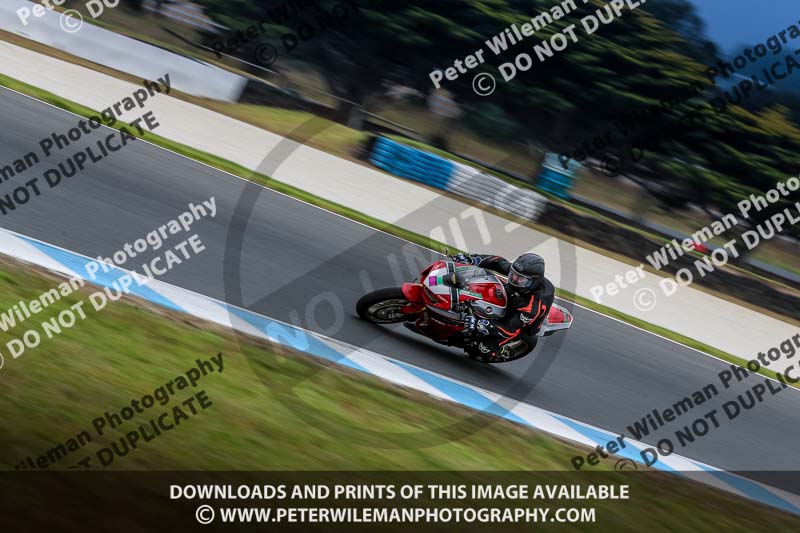 07th to 9th January 2019;Phillip Island;event digital images;motorbikes;no limits;peter wileman photography;trackday;trackday digital images
