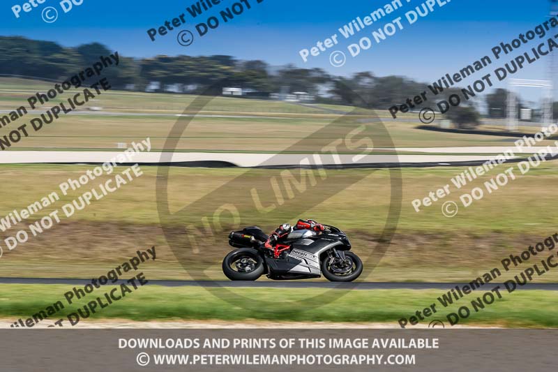 07th to 9th January 2019;Phillip Island;event digital images;motorbikes;no limits;peter wileman photography;trackday;trackday digital images