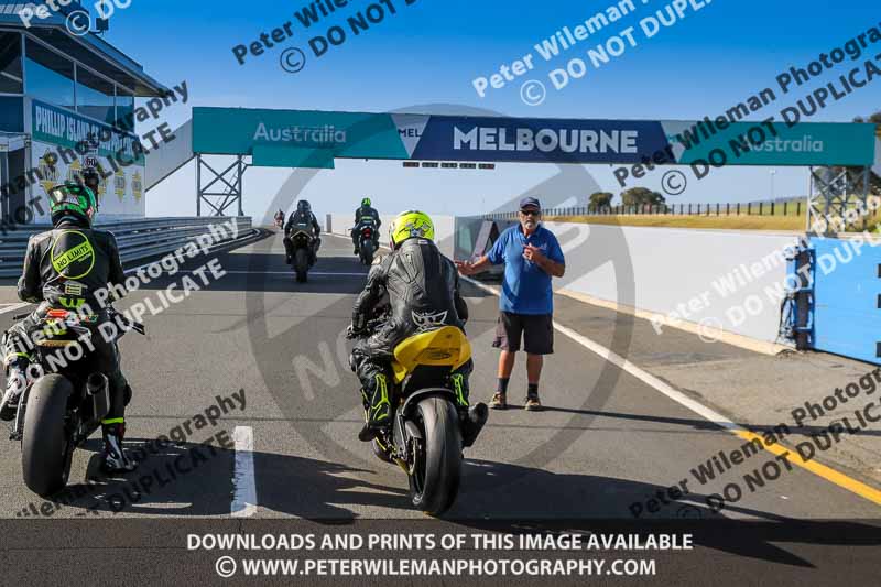 07th to 9th January 2019;Phillip Island;event digital images;motorbikes;no limits;peter wileman photography;trackday;trackday digital images