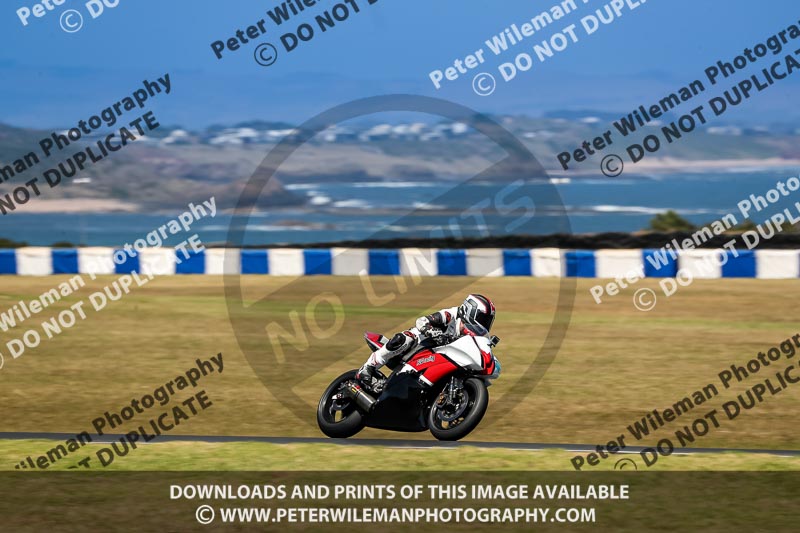 07th to 9th January 2019;Phillip Island;event digital images;motorbikes;no limits;peter wileman photography;trackday;trackday digital images