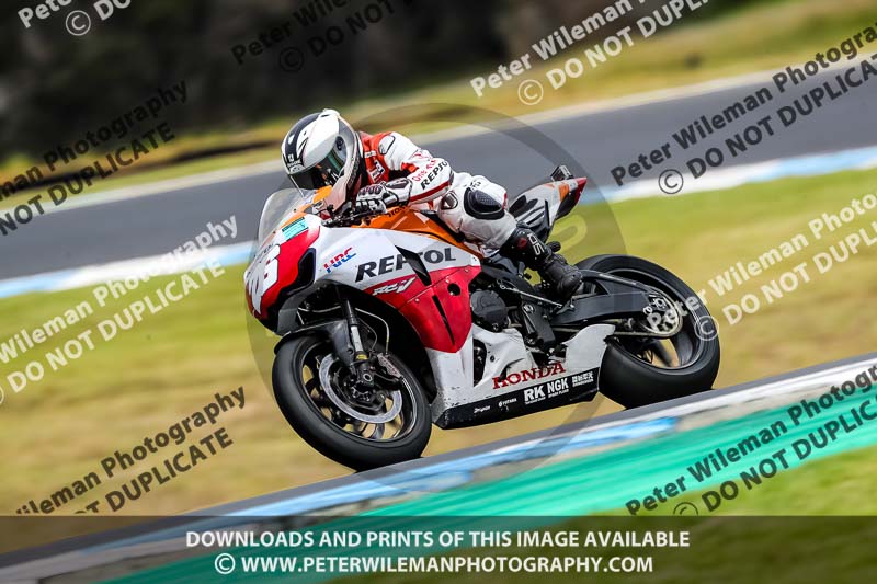 07th to 9th January 2019;Phillip Island;event digital images;motorbikes;no limits;peter wileman photography;trackday;trackday digital images