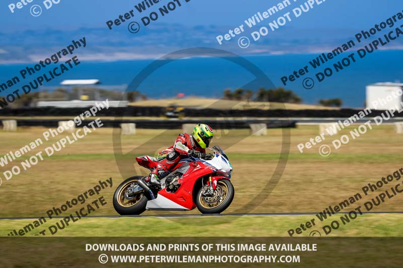 07th to 9th January 2019;Phillip Island;event digital images;motorbikes;no limits;peter wileman photography;trackday;trackday digital images