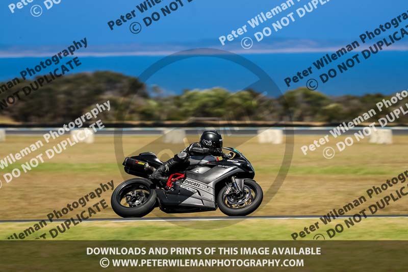07th to 9th January 2019;Phillip Island;event digital images;motorbikes;no limits;peter wileman photography;trackday;trackday digital images