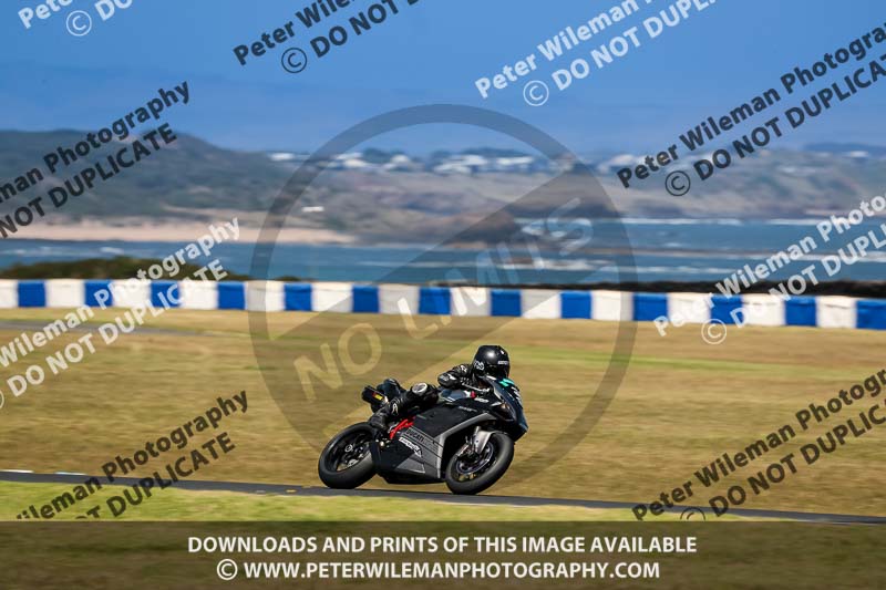 07th to 9th January 2019;Phillip Island;event digital images;motorbikes;no limits;peter wileman photography;trackday;trackday digital images
