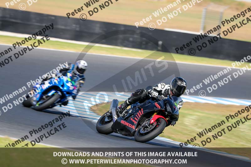 07th to 9th January 2019;Phillip Island;event digital images;motorbikes;no limits;peter wileman photography;trackday;trackday digital images