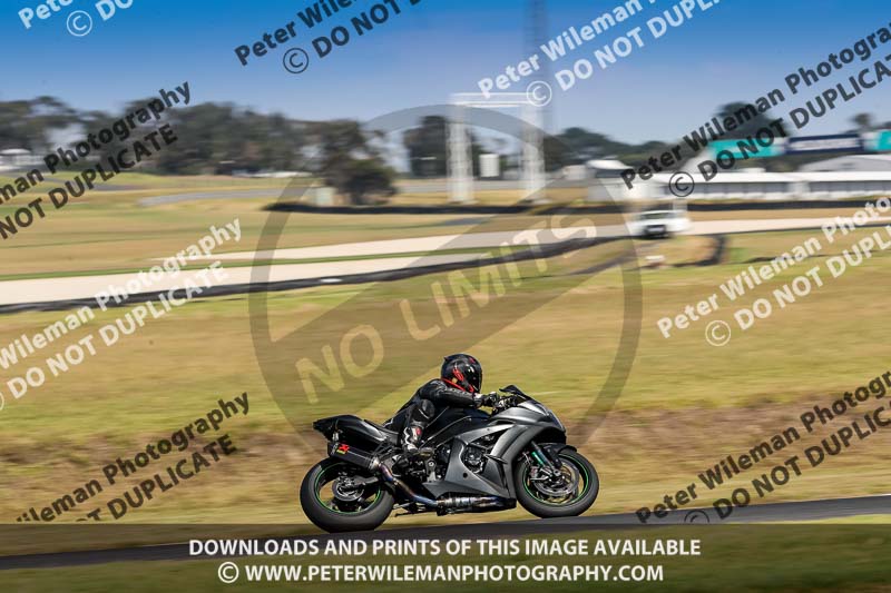 07th to 9th January 2019;Phillip Island;event digital images;motorbikes;no limits;peter wileman photography;trackday;trackday digital images