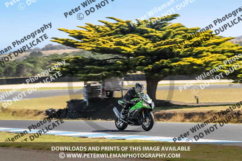 07th to 9th January 2019;Phillip Island;event digital images;motorbikes;no limits;peter wileman photography;trackday;trackday digital images