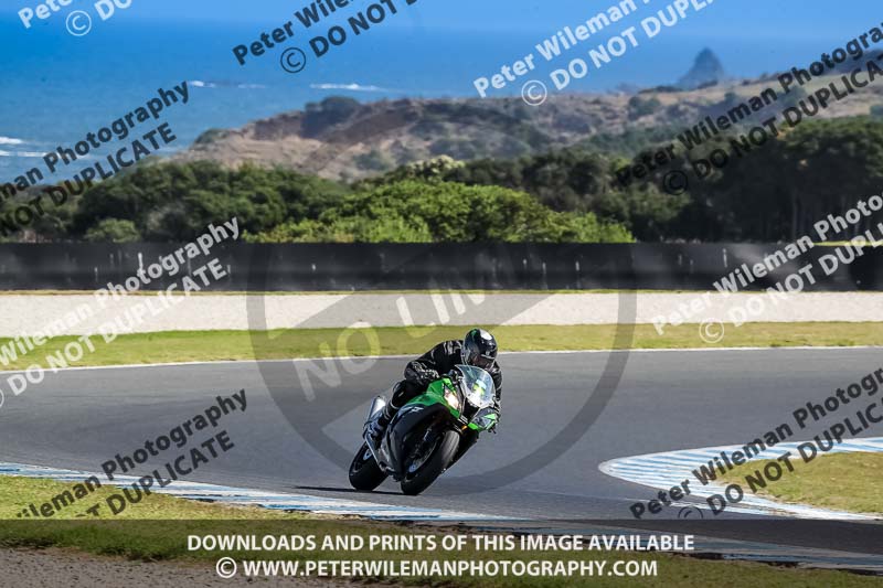 07th to 9th January 2019;Phillip Island;event digital images;motorbikes;no limits;peter wileman photography;trackday;trackday digital images