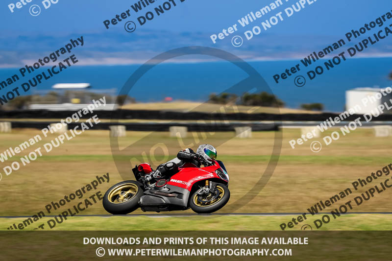 07th to 9th January 2019;Phillip Island;event digital images;motorbikes;no limits;peter wileman photography;trackday;trackday digital images