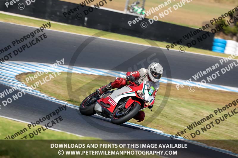 07th to 9th January 2019;Phillip Island;event digital images;motorbikes;no limits;peter wileman photography;trackday;trackday digital images