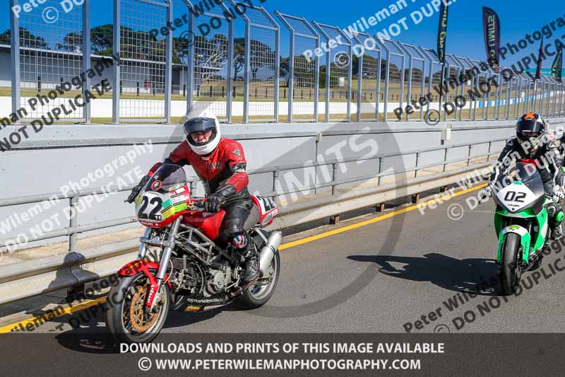07th to 9th January 2019;Phillip Island;event digital images;motorbikes;no limits;peter wileman photography;trackday;trackday digital images