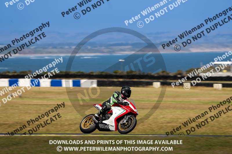 07th to 9th January 2019;Phillip Island;event digital images;motorbikes;no limits;peter wileman photography;trackday;trackday digital images
