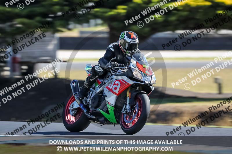 07th to 9th January 2019;Phillip Island;event digital images;motorbikes;no limits;peter wileman photography;trackday;trackday digital images