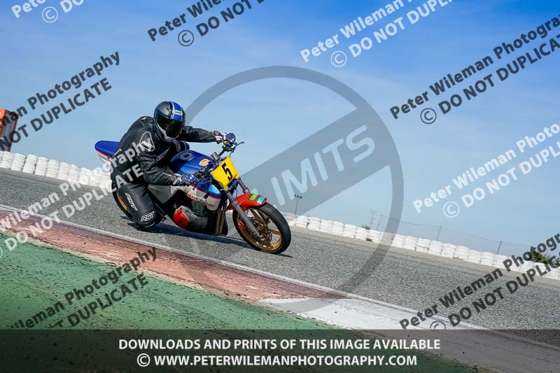 cadwell no limits trackday;cadwell park;cadwell park photographs;cadwell trackday photographs;enduro digital images;event digital images;eventdigitalimages;no limits trackdays;peter wileman photography;racing digital images;trackday digital images;trackday photos