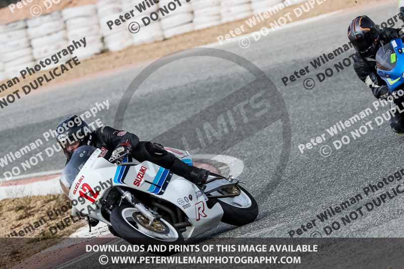 cadwell no limits trackday;cadwell park;cadwell park photographs;cadwell trackday photographs;enduro digital images;event digital images;eventdigitalimages;no limits trackdays;peter wileman photography;racing digital images;trackday digital images;trackday photos