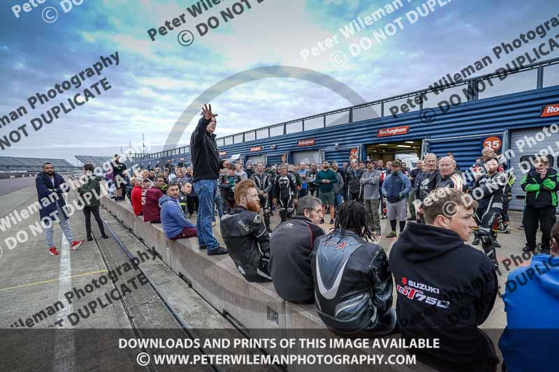 Rockingham no limits trackday;enduro digital images;event digital images;eventdigitalimages;no limits trackdays;peter wileman photography;racing digital images;rockingham raceway northamptonshire;rockingham trackday photographs;trackday digital images;trackday photos