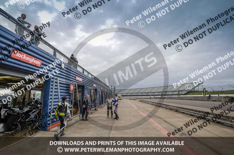 Rockingham no limits trackday;enduro digital images;event digital images;eventdigitalimages;no limits trackdays;peter wileman photography;racing digital images;rockingham raceway northamptonshire;rockingham trackday photographs;trackday digital images;trackday photos