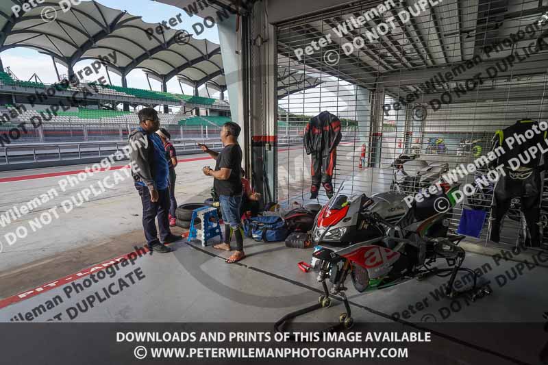 Sepang;event digital images;motorbikes;no limits;peter wileman photography;trackday;trackday digital images