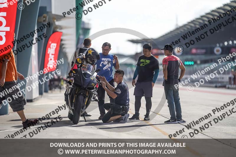 Sepang;event digital images;motorbikes;no limits;peter wileman photography;trackday;trackday digital images