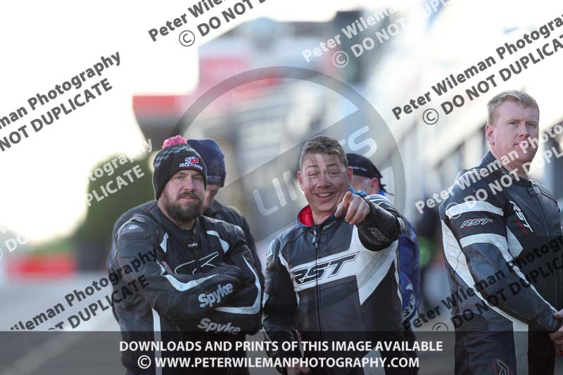 donington no limits trackday;donington park photographs;donington trackday photographs;no limits trackdays;peter wileman photography;trackday digital images;trackday photos