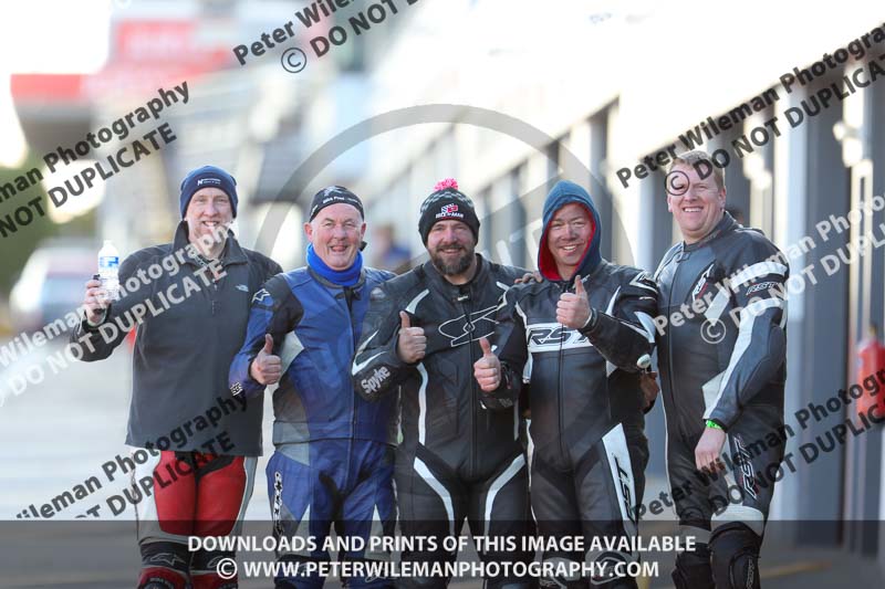 donington no limits trackday;donington park photographs;donington trackday photographs;no limits trackdays;peter wileman photography;trackday digital images;trackday photos