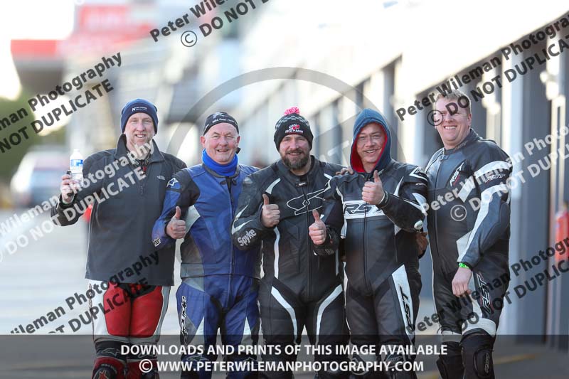 donington no limits trackday;donington park photographs;donington trackday photographs;no limits trackdays;peter wileman photography;trackday digital images;trackday photos