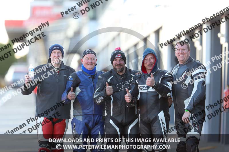 donington no limits trackday;donington park photographs;donington trackday photographs;no limits trackdays;peter wileman photography;trackday digital images;trackday photos