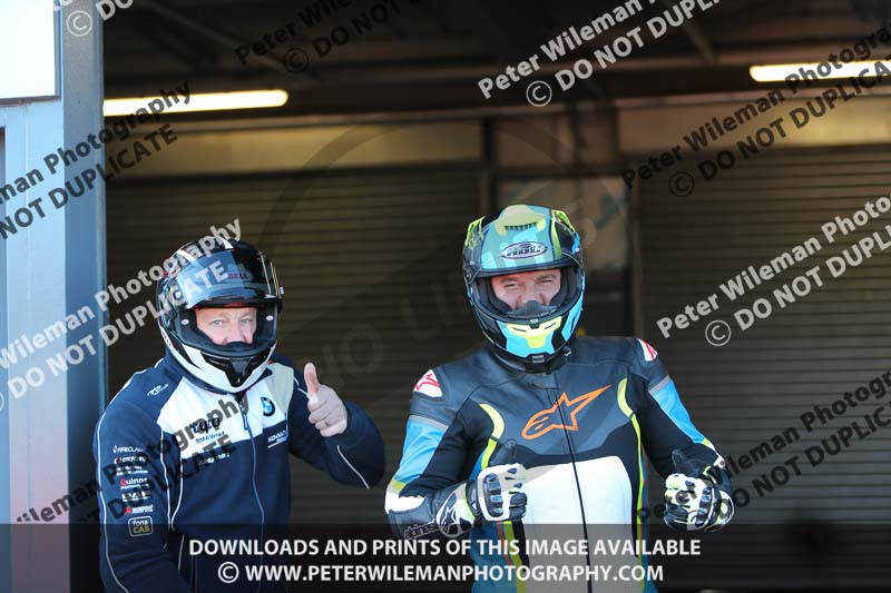 donington no limits trackday;donington park photographs;donington trackday photographs;no limits trackdays;peter wileman photography;trackday digital images;trackday photos