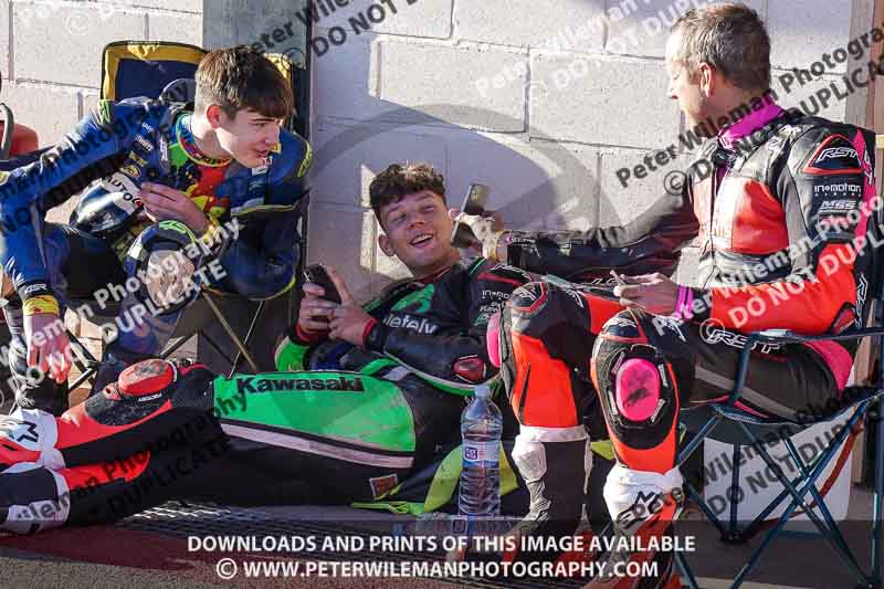 cadwell no limits trackday;cadwell park;cadwell park photographs;cadwell trackday photographs;enduro digital images;event digital images;eventdigitalimages;no limits trackdays;peter wileman photography;racing digital images;trackday digital images;trackday photos