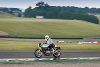 donington-no-limits-trackday;donington-park-photographs;donington-trackday-photographs;no-limits-trackdays;peter-wileman-photography;trackday-digital-images;trackday-photos