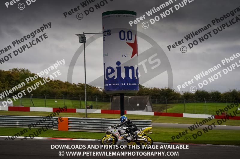 donington no limits trackday;donington park photographs;donington trackday photographs;no limits trackdays;peter wileman photography;trackday digital images;trackday photos