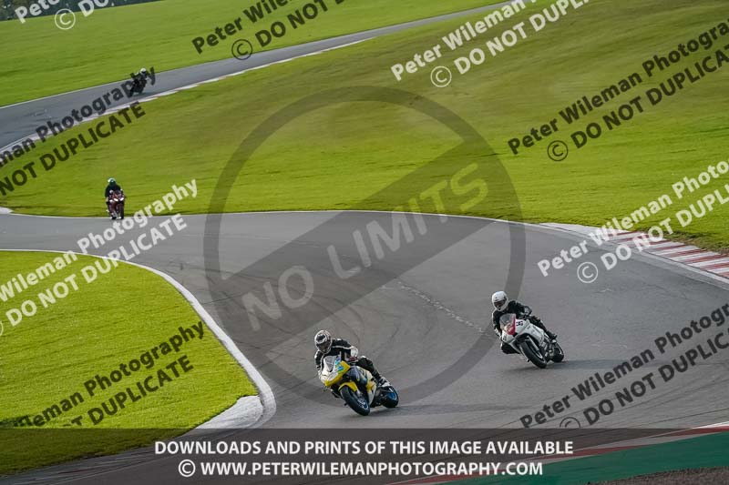 donington no limits trackday;donington park photographs;donington trackday photographs;no limits trackdays;peter wileman photography;trackday digital images;trackday photos