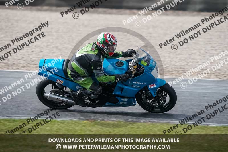 donington no limits trackday;donington park photographs;donington trackday photographs;no limits trackdays;peter wileman photography;trackday digital images;trackday photos