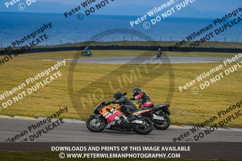 anglesey no limits trackday;anglesey photographs;anglesey trackday photographs;enduro digital images;event digital images;eventdigitalimages;no limits trackdays;peter wileman photography;racing digital images;trac mon;trackday digital images;trackday photos;ty croes