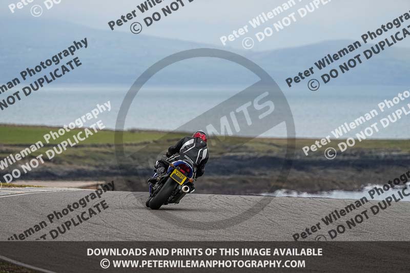 anglesey no limits trackday;anglesey photographs;anglesey trackday photographs;enduro digital images;event digital images;eventdigitalimages;no limits trackdays;peter wileman photography;racing digital images;trac mon;trackday digital images;trackday photos;ty croes