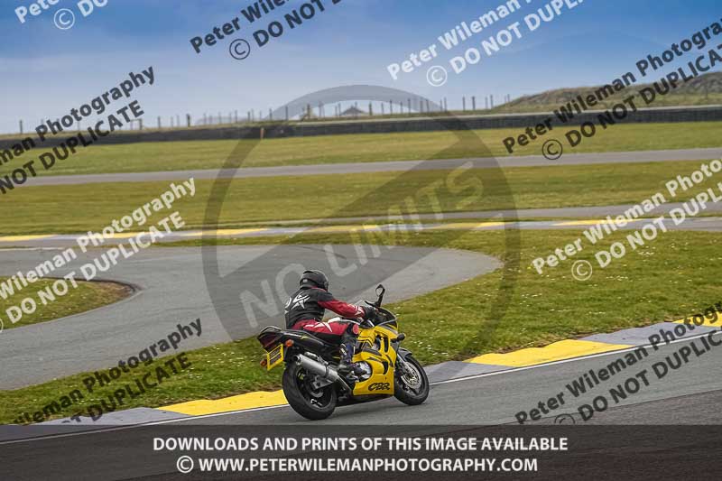 anglesey no limits trackday;anglesey photographs;anglesey trackday photographs;enduro digital images;event digital images;eventdigitalimages;no limits trackdays;peter wileman photography;racing digital images;trac mon;trackday digital images;trackday photos;ty croes
