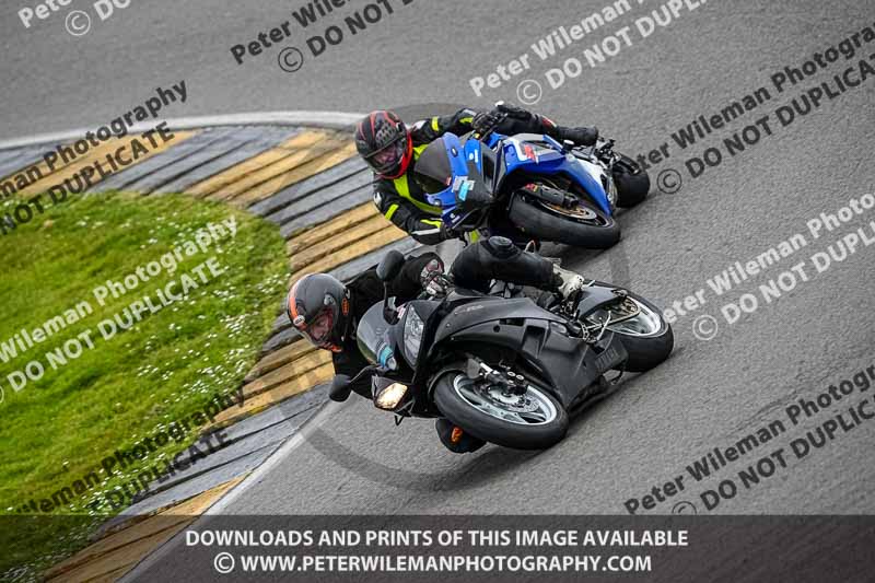 anglesey no limits trackday;anglesey photographs;anglesey trackday photographs;enduro digital images;event digital images;eventdigitalimages;no limits trackdays;peter wileman photography;racing digital images;trac mon;trackday digital images;trackday photos;ty croes
